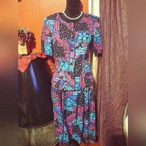 Vintage ladies two-piece skirt suit